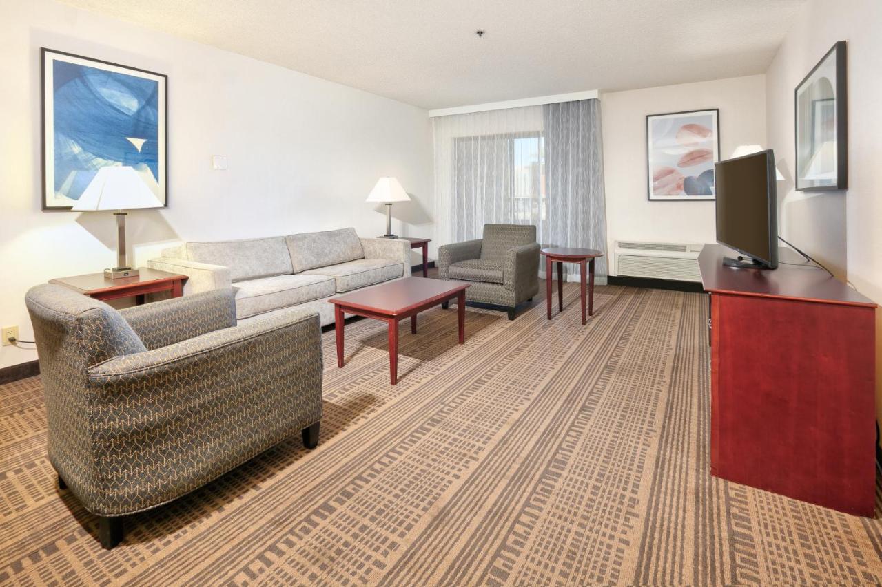 Holiday Inn & Suites Santa Maria By Ihg Dış mekan fotoğraf
