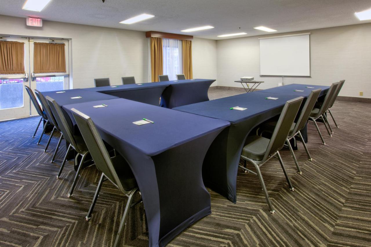Holiday Inn & Suites Santa Maria By Ihg Dış mekan fotoğraf